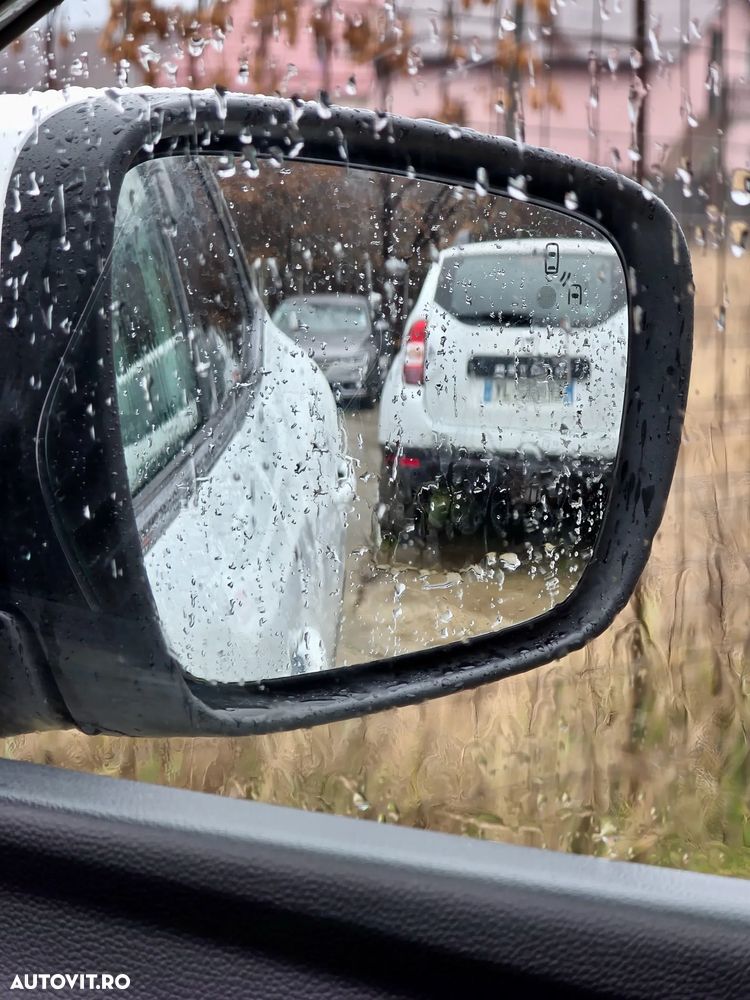Nissan Qashqai 1.6 DCI 4 x 4 DPF tekna - 25