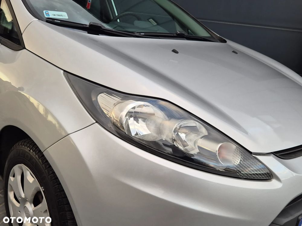 Ford Fiesta 1.25 Silver X - 20