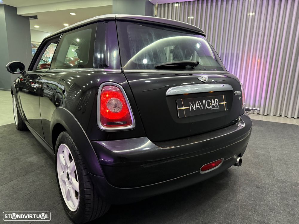 MINI 3 Portas Cooper D - 9