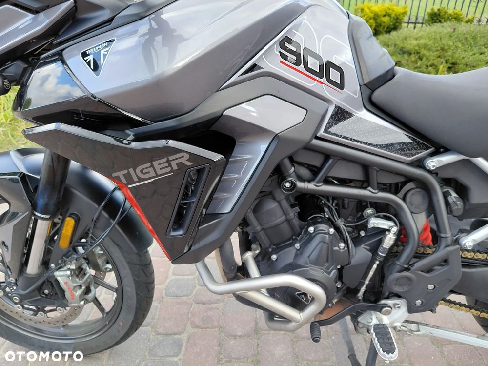 Triumph Tiger - 19