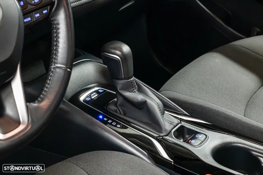 Toyota Corolla SD 1.8 Hybrid Luxury - 20