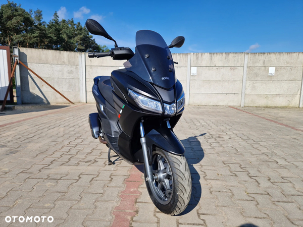 Aprilia SR