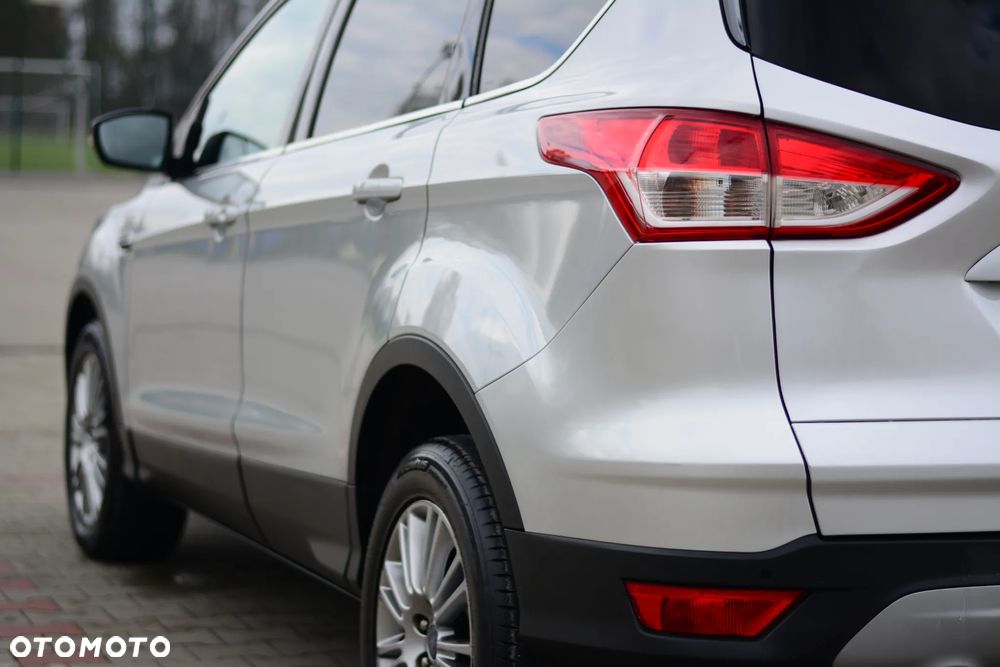 Ford Kuga 2.0 TDCi 2x4 Individual - 10