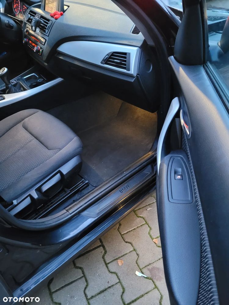 BMW Seria 1 118i - 9