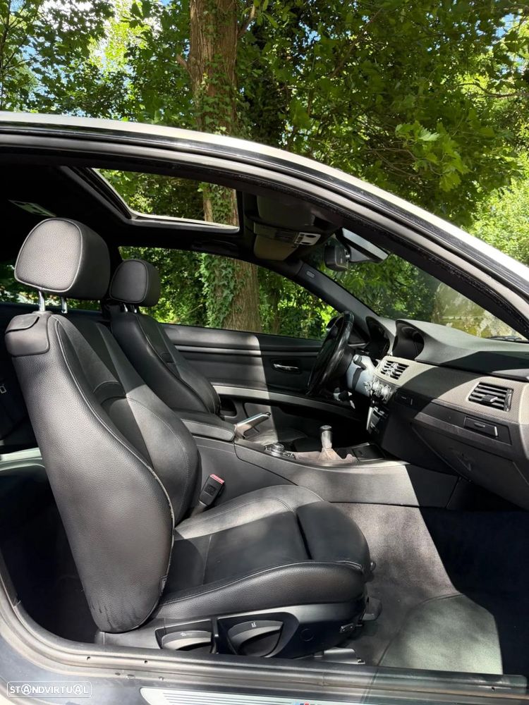 BMW 320 d Coupe - 38