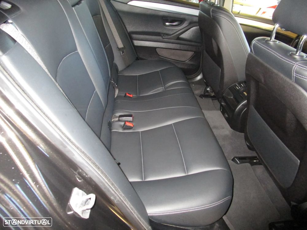 BMW 520 d Aut. Luxury Line - 13