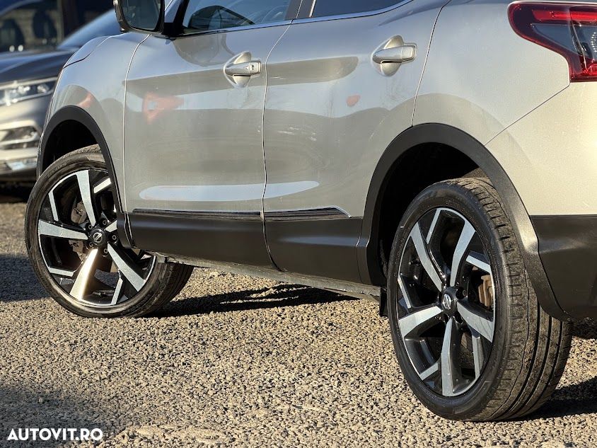 Nissan Qashqai 1.5 DCI TEKNA+ - 14
