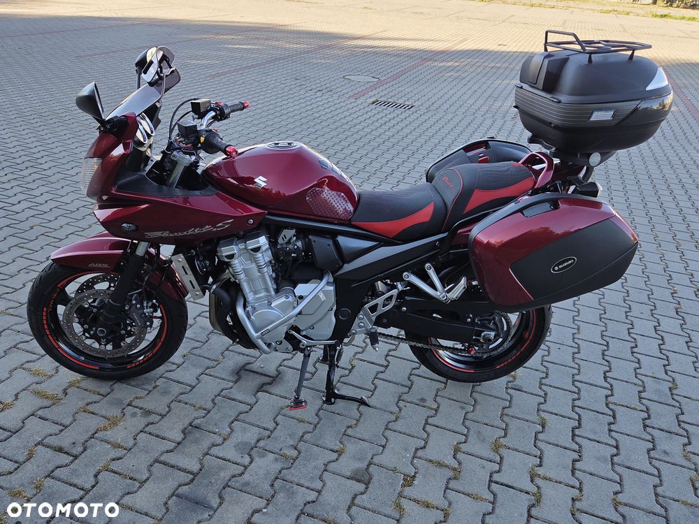 Suzuki Bandit - 22