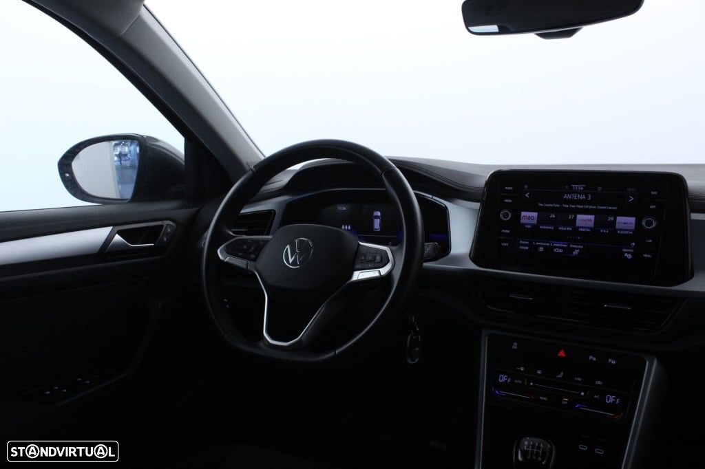 VW T-Roc 1.0 TSI Life - 16