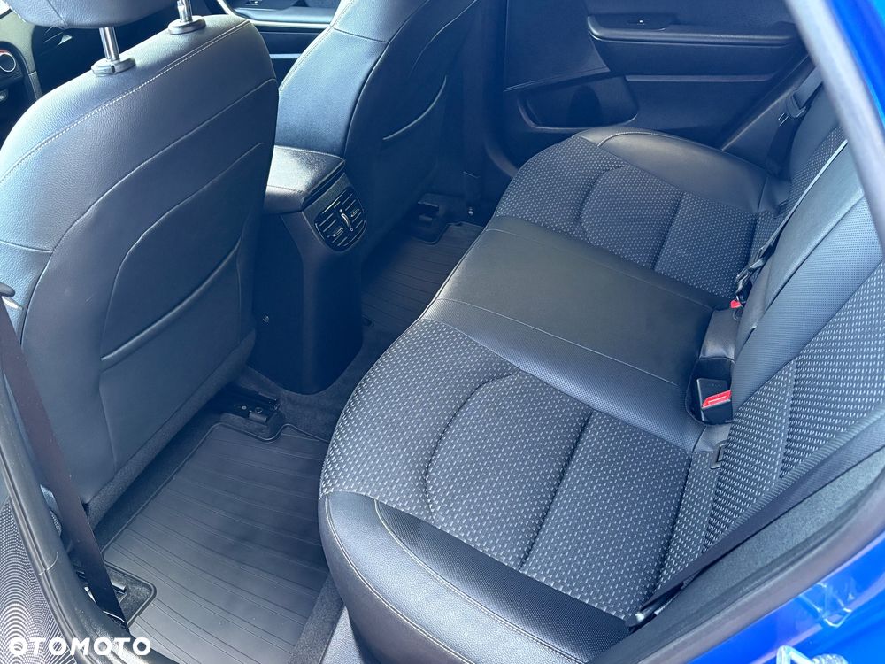 Kia XCeed 1.5 T-GDI L Business Line - 19