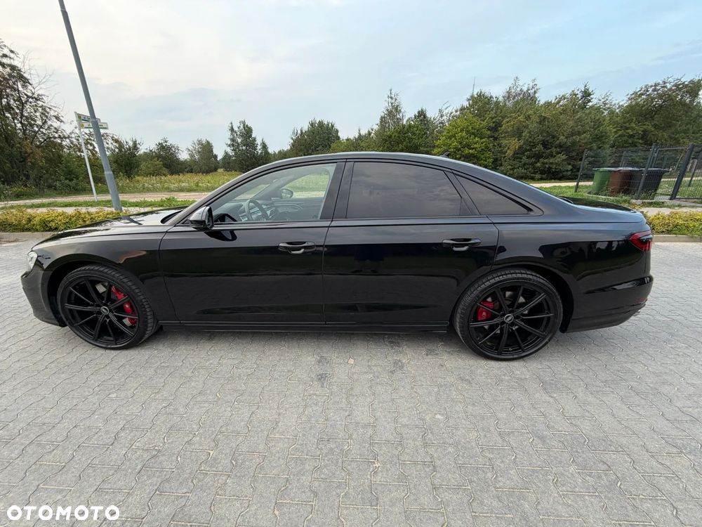 Audi S8 - 7