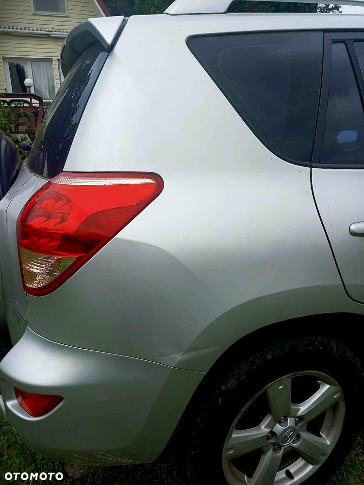 Toyota RAV4 2.2 D-4D 4x4 - 9