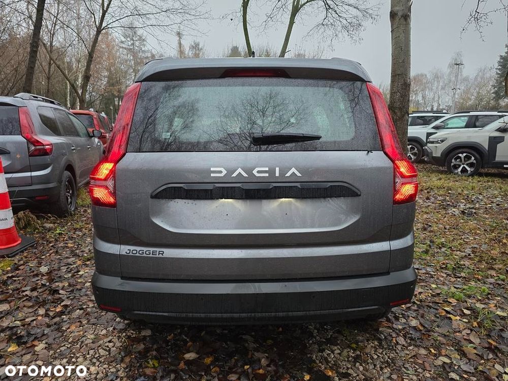 Dacia Jogger 1.0 TCe Essential LPG 7os - 5