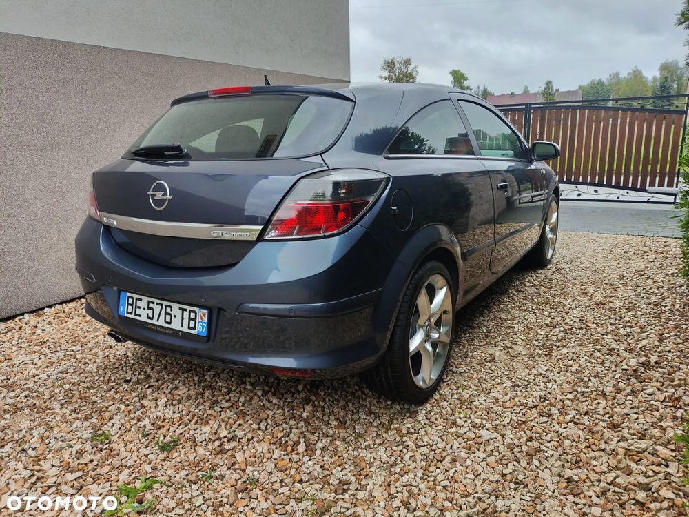 Opel Astra GTC 1.6 Turbo Innovation - 6