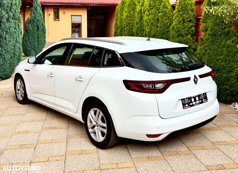 Renault Megane - 2