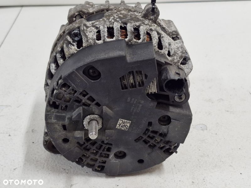 MERCEDES A W176 1.6 CGI ALTERNATOR A0009061903 - 5