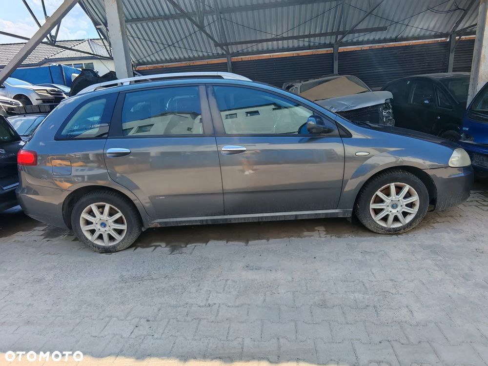 Drzwi P/L przód, tył Fiat Croma II - 8