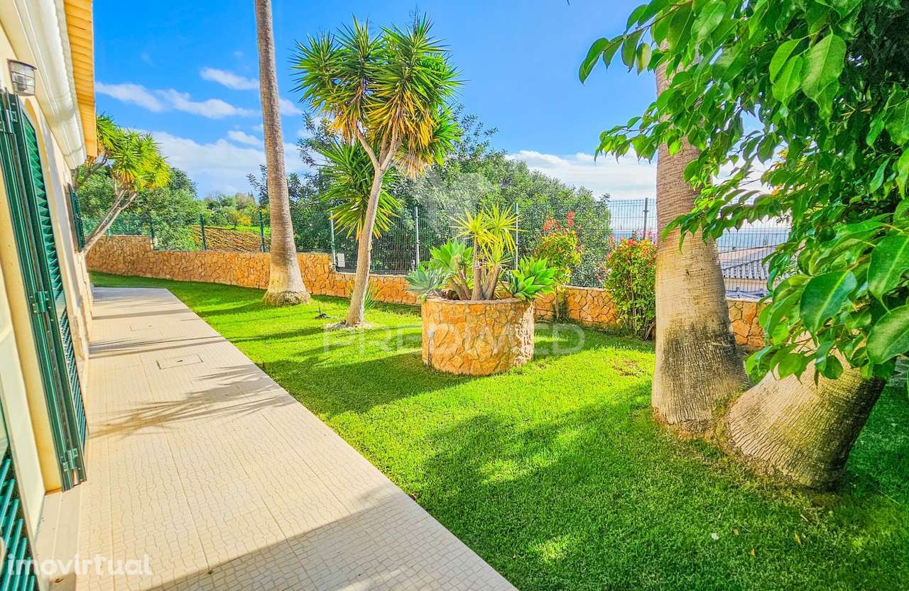 Moradia t5 com Piscina e Vistas Deslumbrantes! - Grande imagem: 2/37