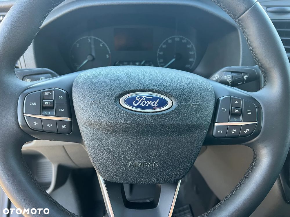 Ford Transit - 21