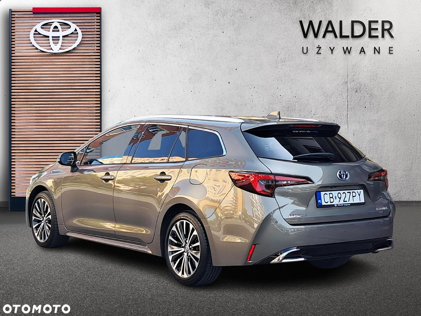 Toyota Corolla - 3