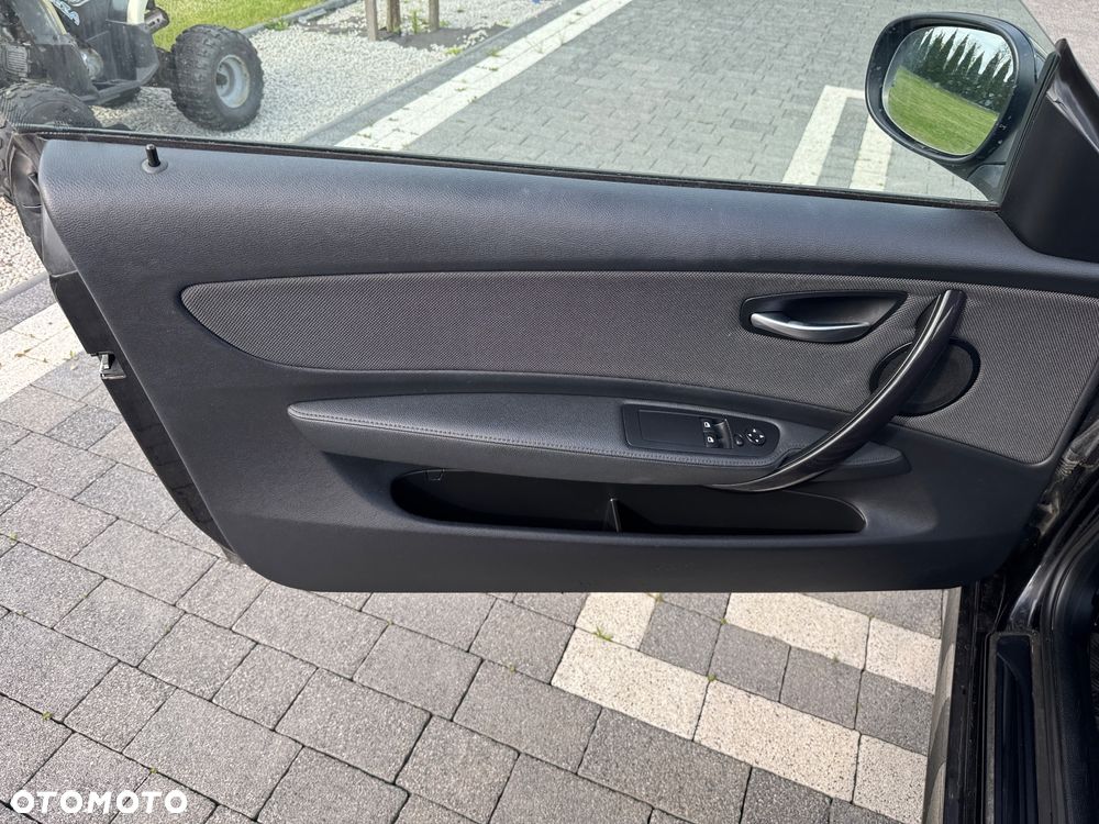 BMW Seria 1 118d DPF Edition Sport - 17