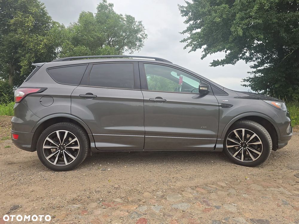 Ford Kuga 2.0 TDCi 4x4 ST-Line - 6
