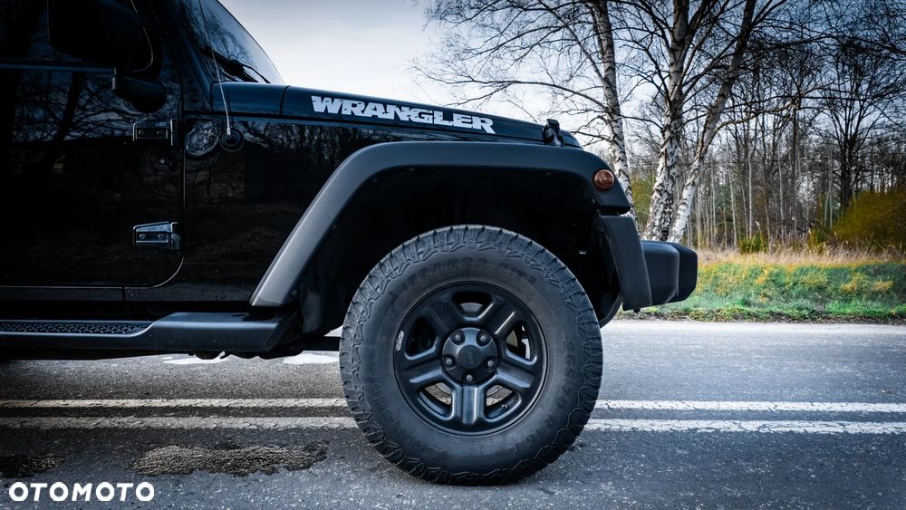 Jeep Wrangler - 14
