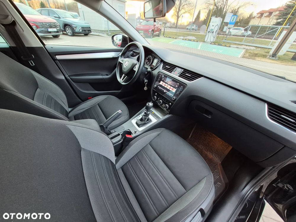 Skoda Octavia 1.5 TSI ACT Ambition DSG - 15