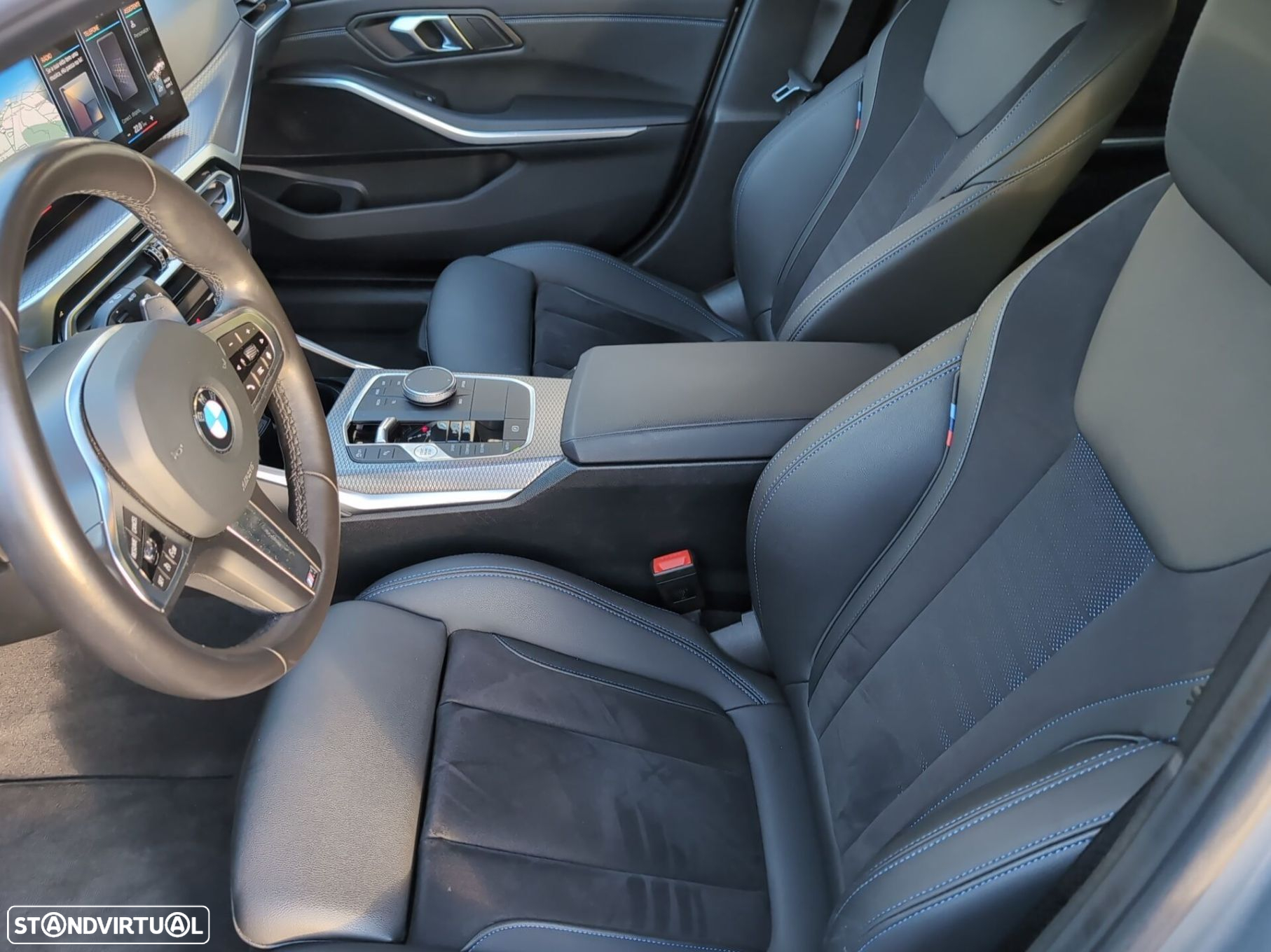 BMW 320 d Touring Pack Desportivo M Auto - 17
