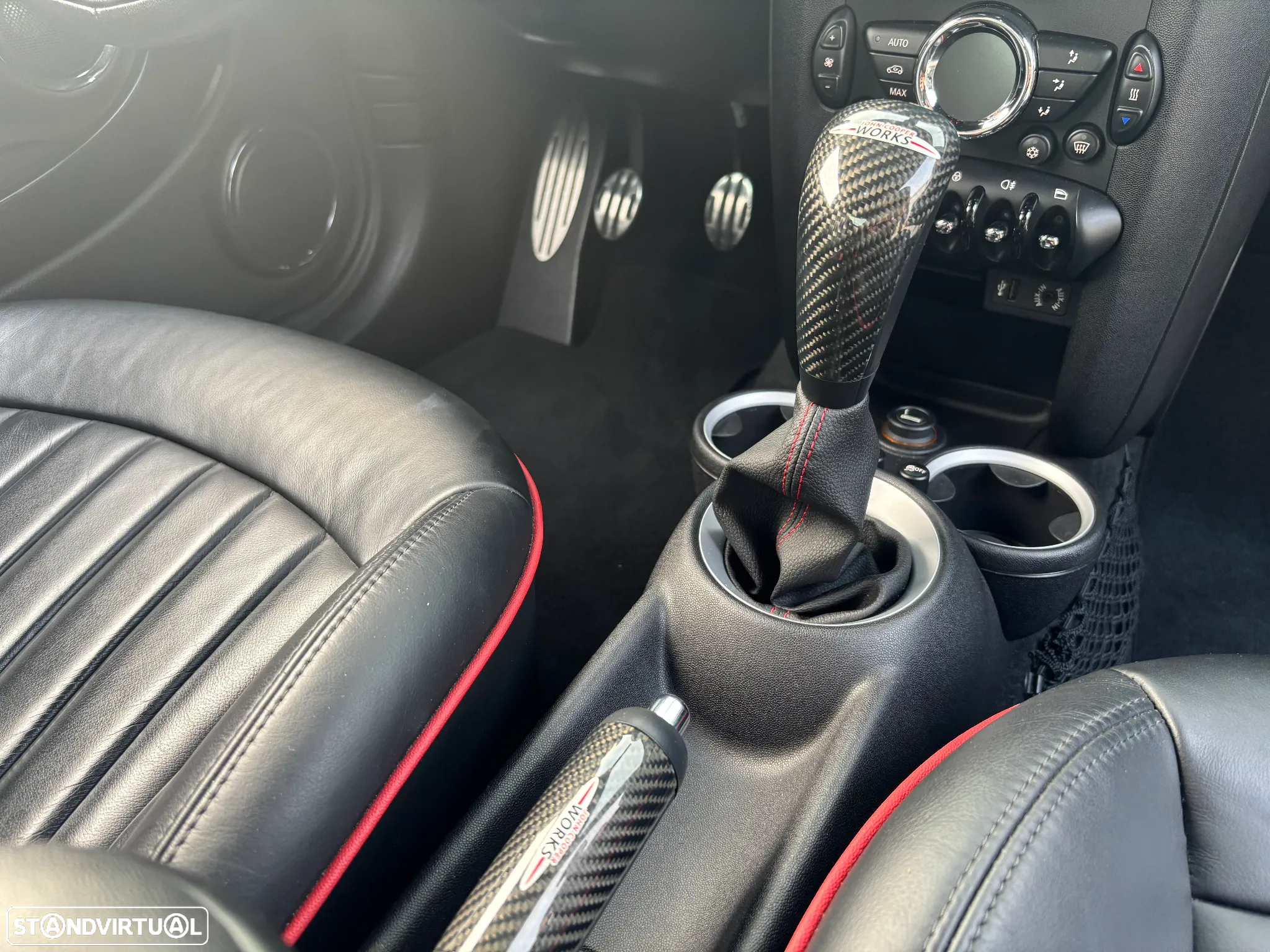 MINI 3 Portas John Cooper Works - 8