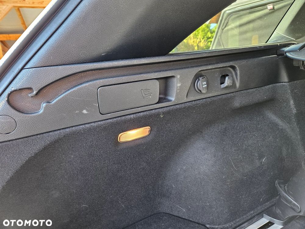Kia Ceed 1.4 T-GDI L Business Line Plus DCT - 11