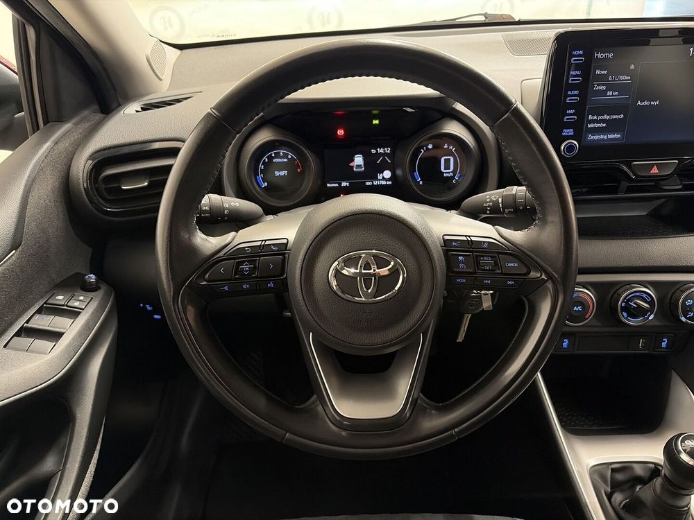 Toyota Yaris - 13