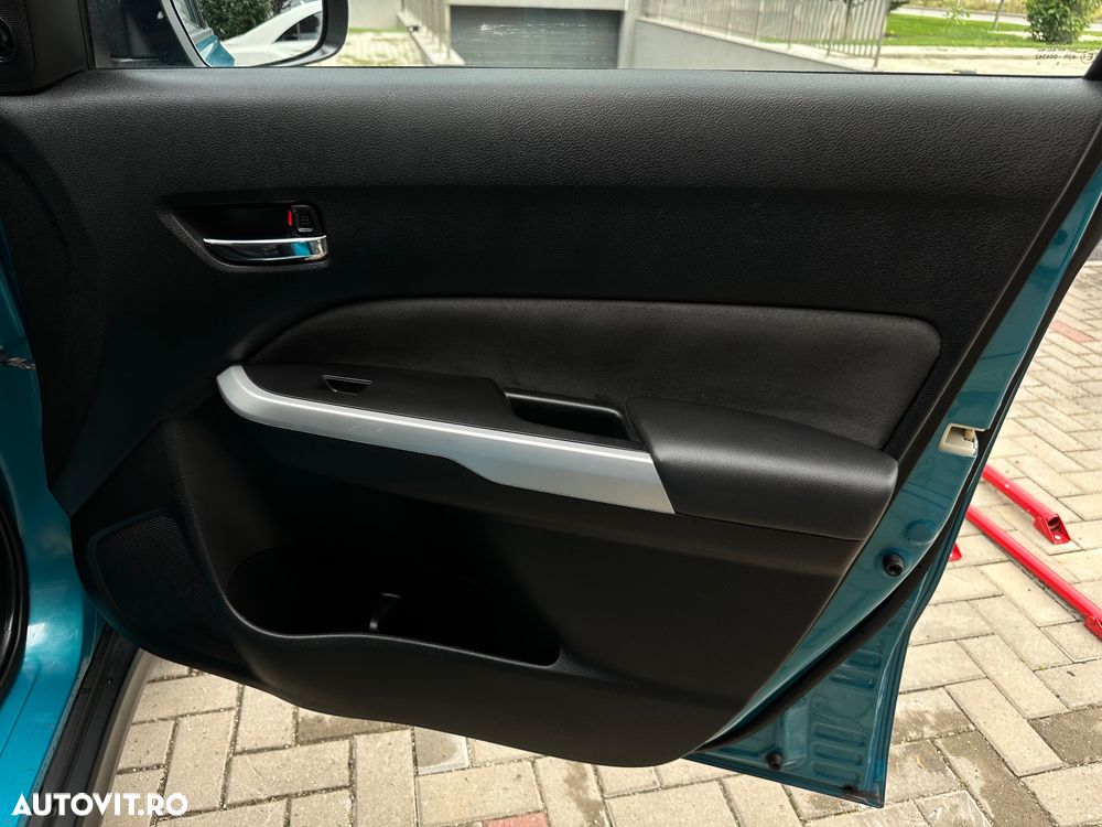 Suzuki Vitara 1.6 DDIS (4x4) Allgrip Comfort - 28