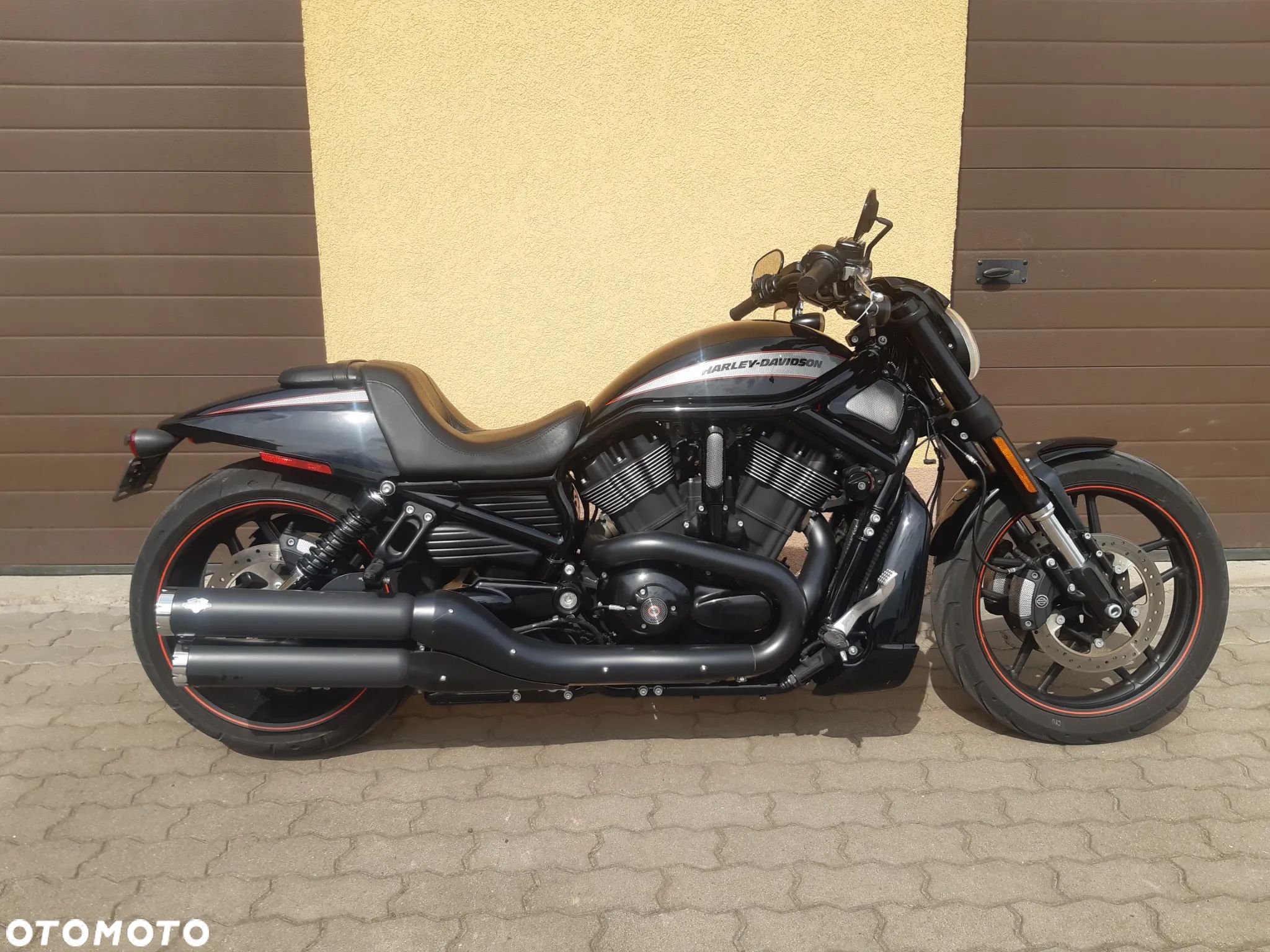 Harley-Davidson V-Rod Night Rod - 1