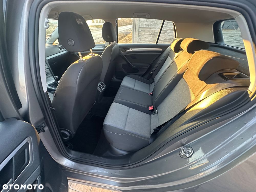 Volkswagen Golf 1.6 BlueTDI Comfortline - 10
