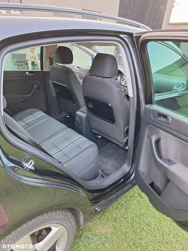 Volkswagen Golf Plus 2.0 TDI DSG Comfortline - 10