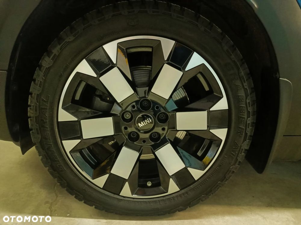 MINI Countryman Cooper Shadow Edition - 8