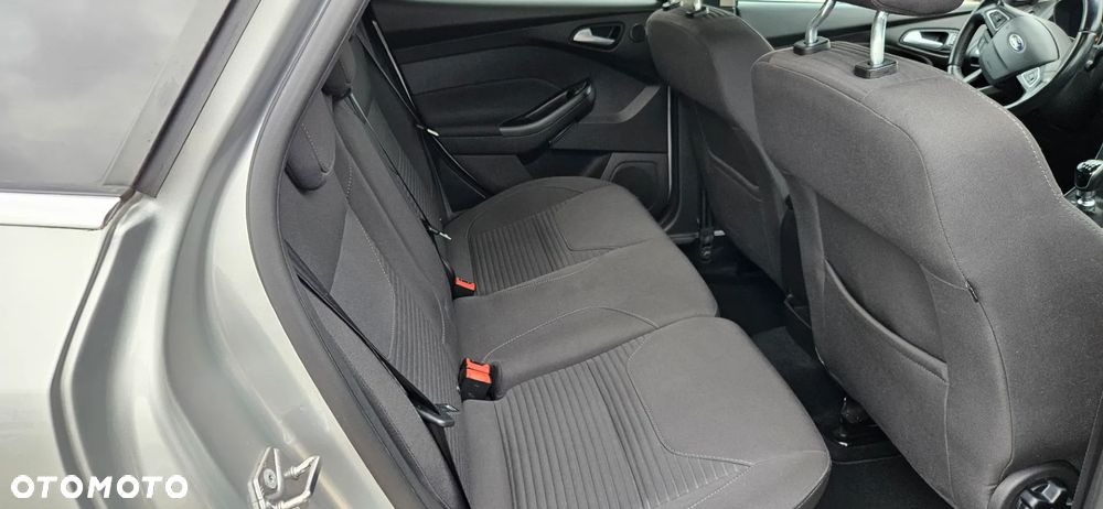 Ford Focus - 26