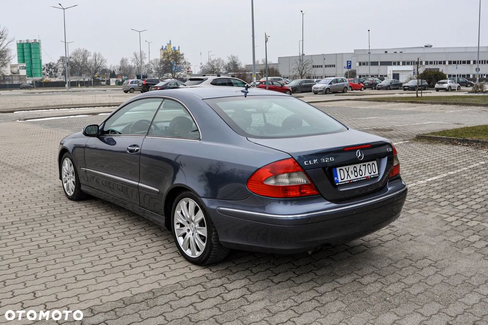 Mercedes-Benz CLK 320 CDI 7G-TRONIC Avantgarde - 3
