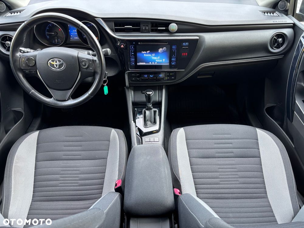 Toyota Auris 1.6 Premium MS - 13