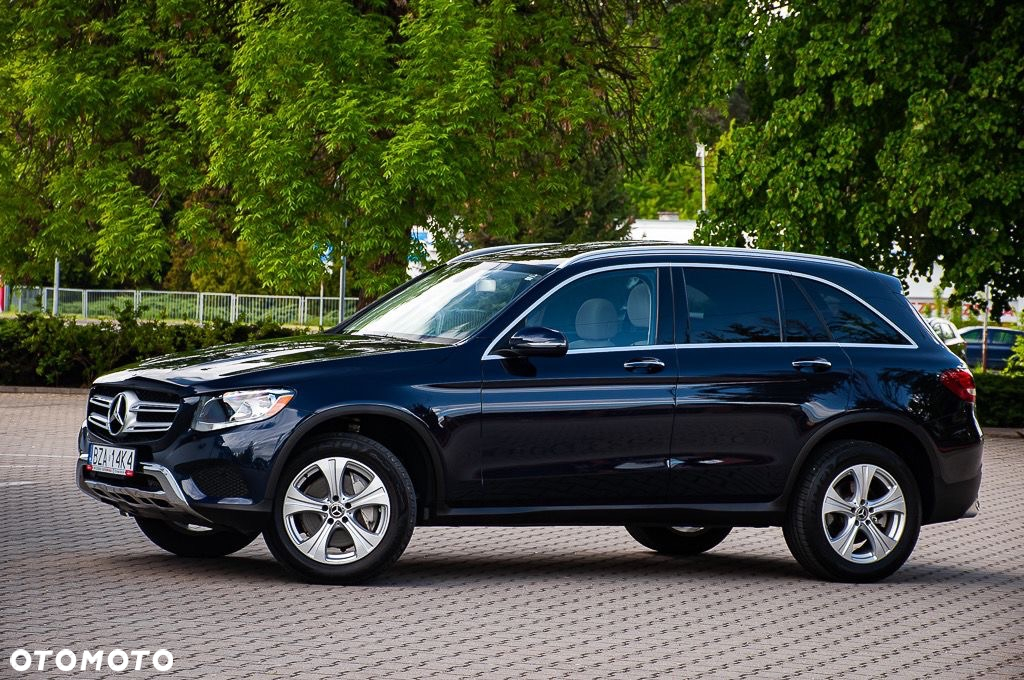 Mercedes-Benz GLC 300 4Matic 9G-TRONIC - 4