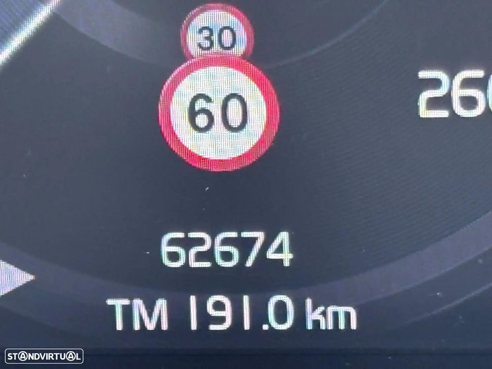 Volvo XC 40 1.5 T5 PHEV R-Design Expression - 9