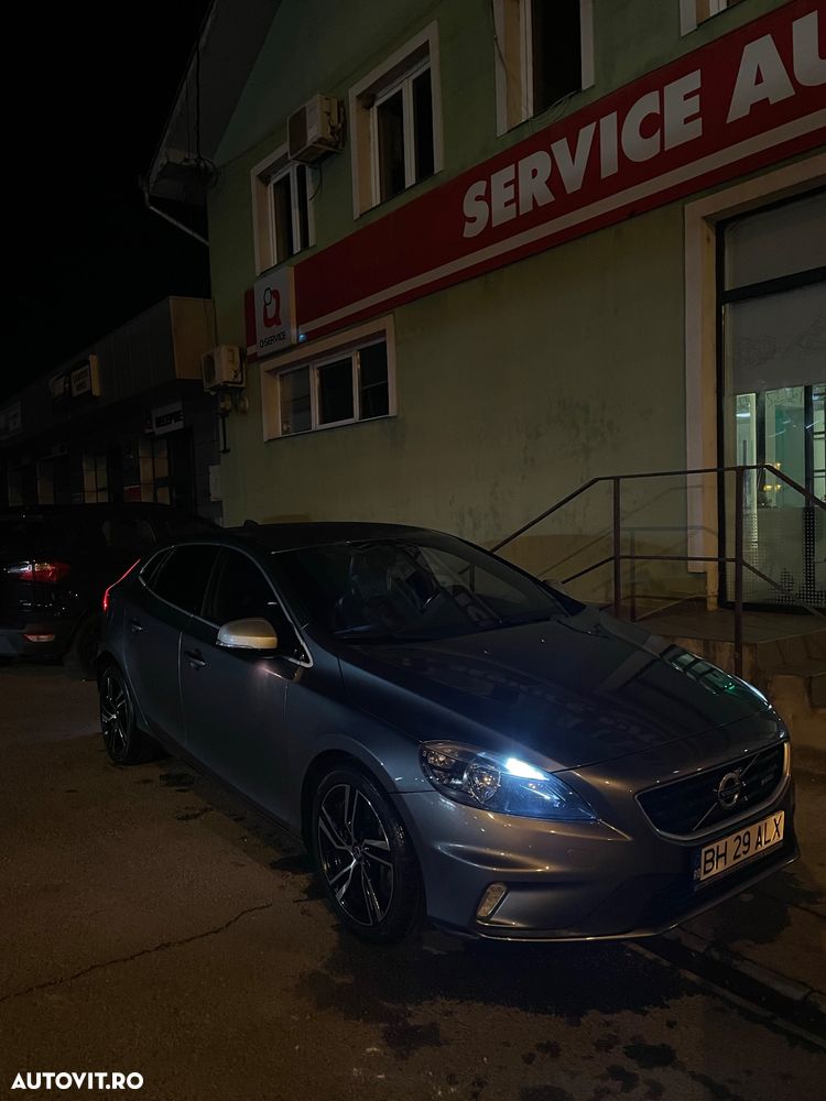 Volvo V40 D4 VEA R-Design - 6