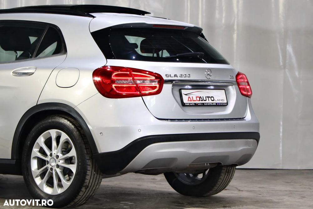 Mercedes-Benz GLA 200 (CDI) d 7G-DCT - 31