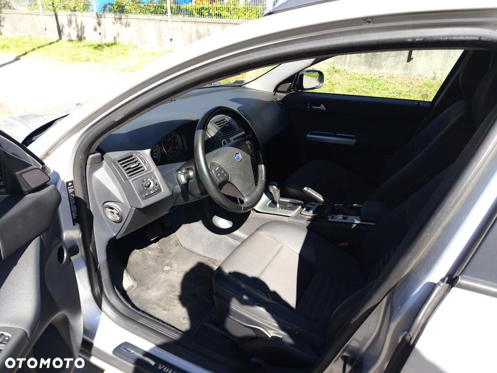 Volvo V50 - 6