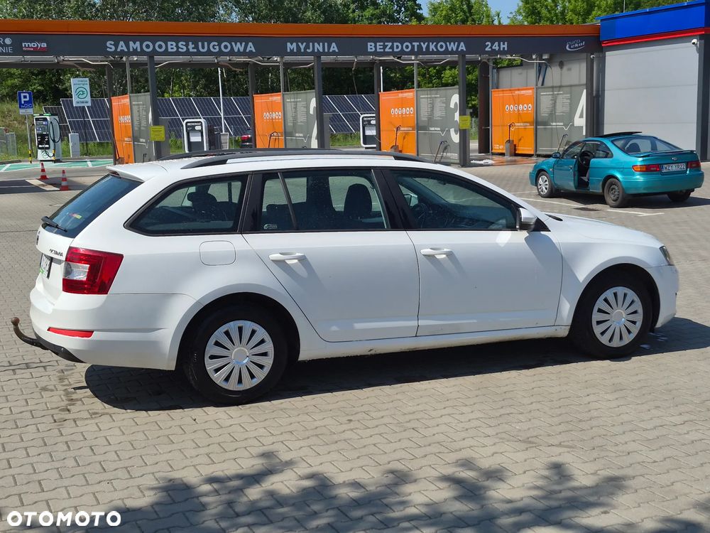 Skoda Octavia 1.6 TDI Ambition - 14