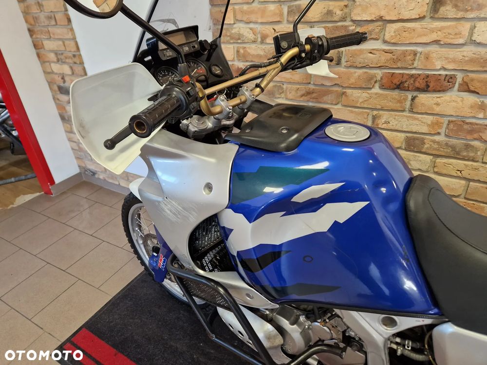 Honda XRV - 32