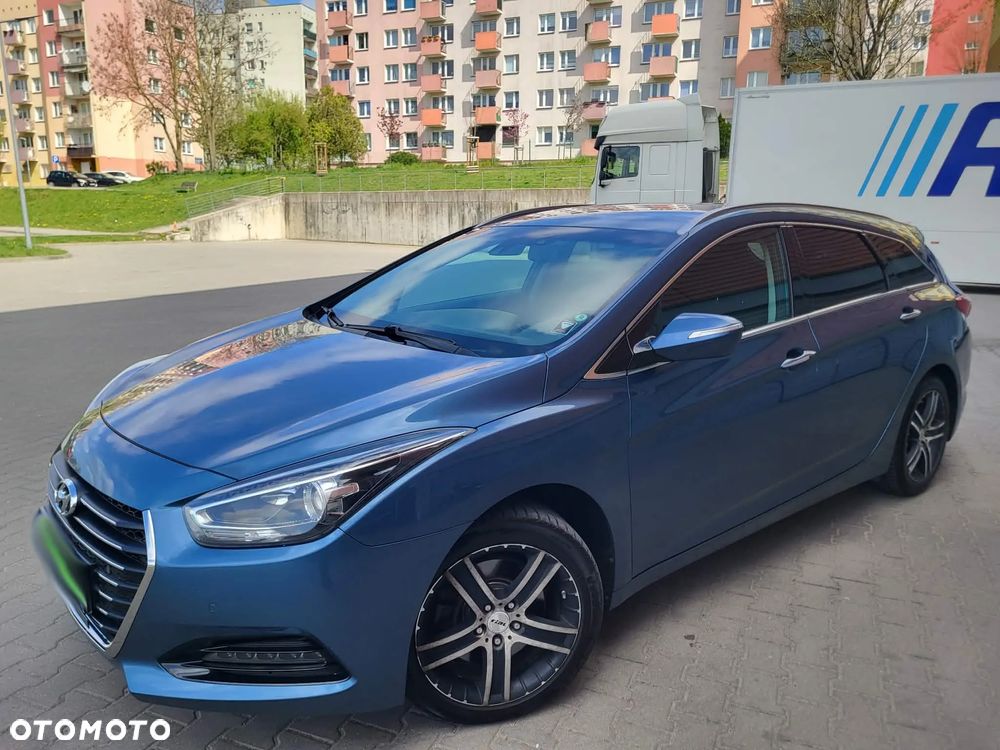 Hyundai i40 Kombi blue 1.7 CRDi Premium - 13