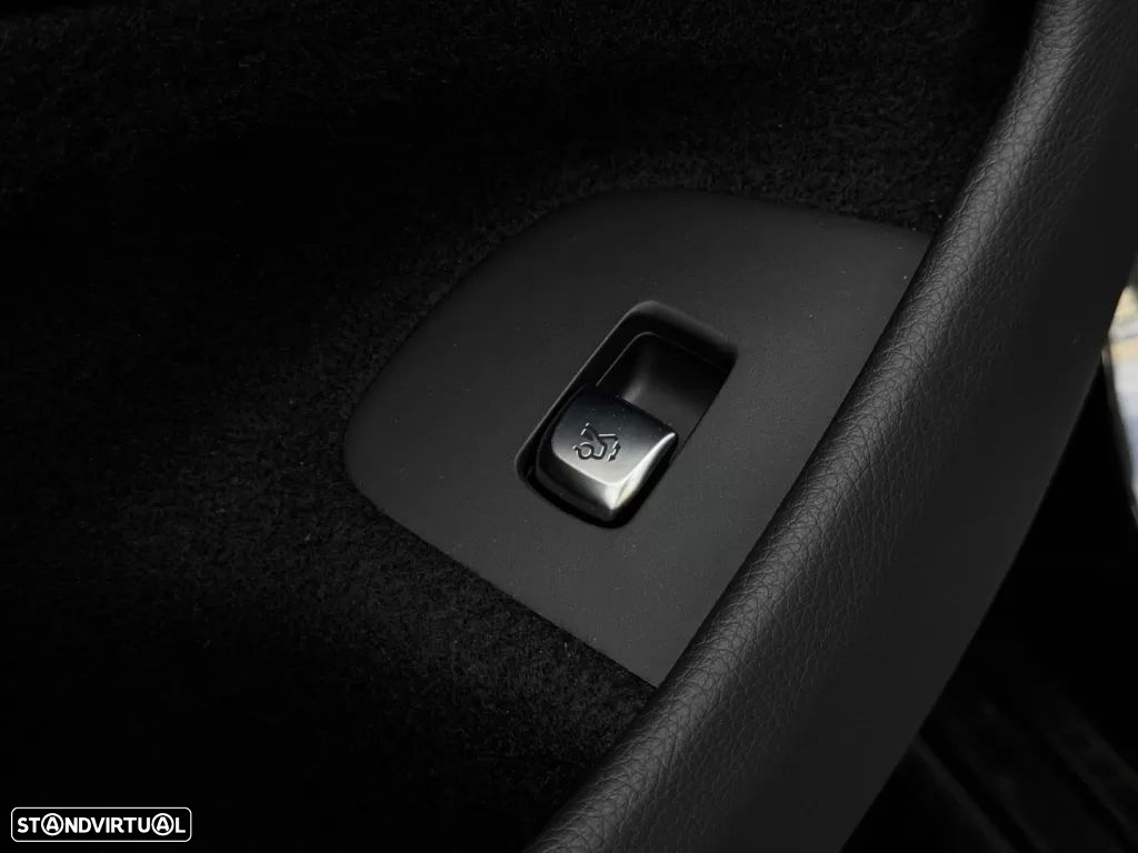 Mercedes-Benz CLS 220 d AMG Line - 35