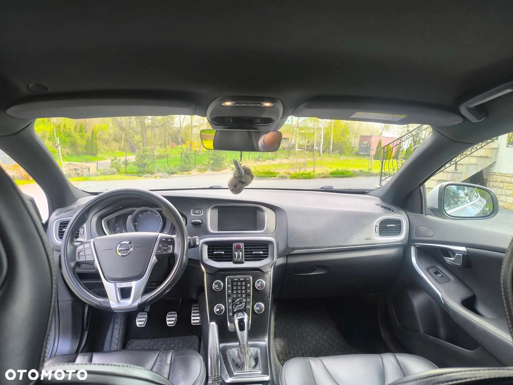 Volvo V40 D2 RDesign - 11